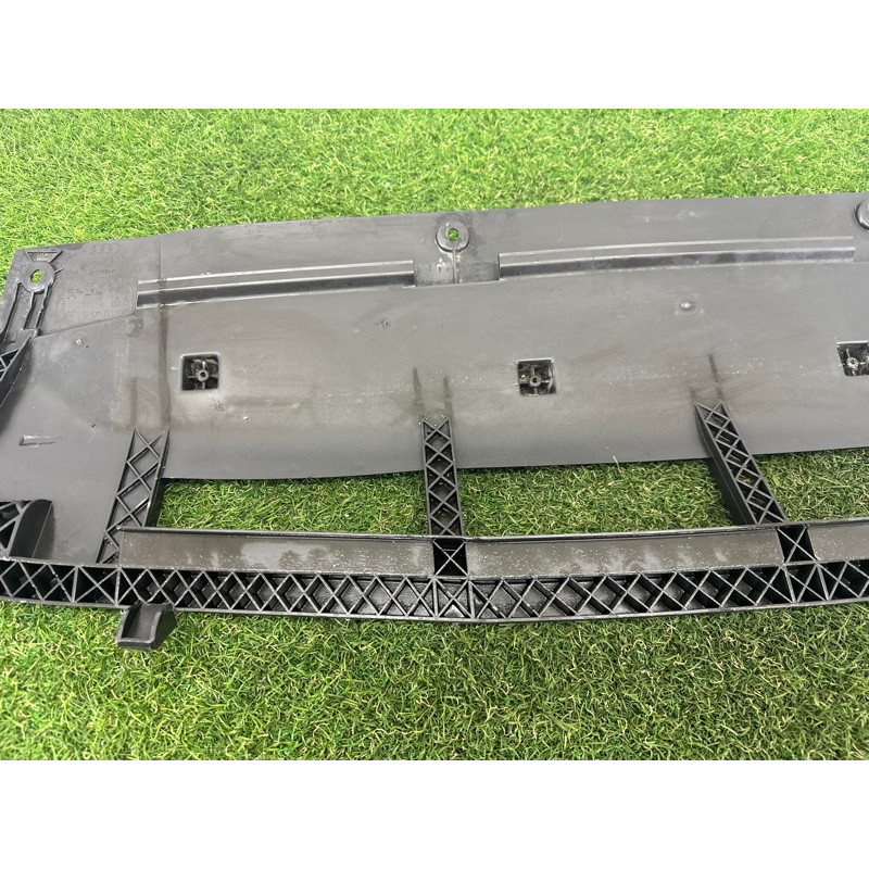 Защита бампера (кузов и элементы) AUDI Q5 8R 2012 2.0 CAEB 8R0807233