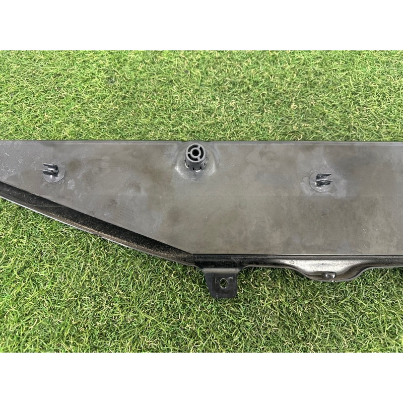 Накладка передней панели (кузов и элементы) BMW 7-series F01 2011 3.0 N54 51647199417