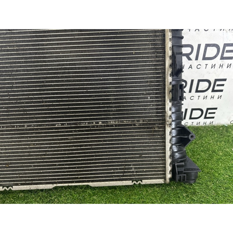 Радиатор охлаждения (система охлаждения) AUDI A7 4G 2012 3.0 CGXB 8K0121251H