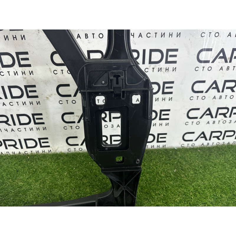 Телевизор (передняя часть кузова) (наружные элементы кузова) AUDI Q5 8R 2012 2.0 CAEB 8R0805594B