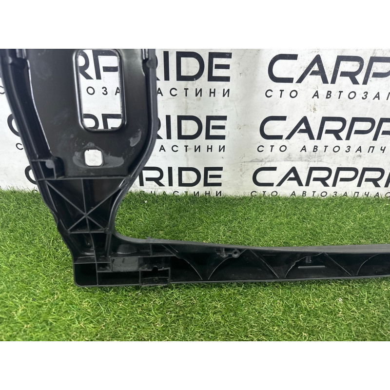 Телевизор (передняя часть кузова) (наружные элементы кузова) AUDI Q5 8R 2012 2.0 CAEB 8R0805594B