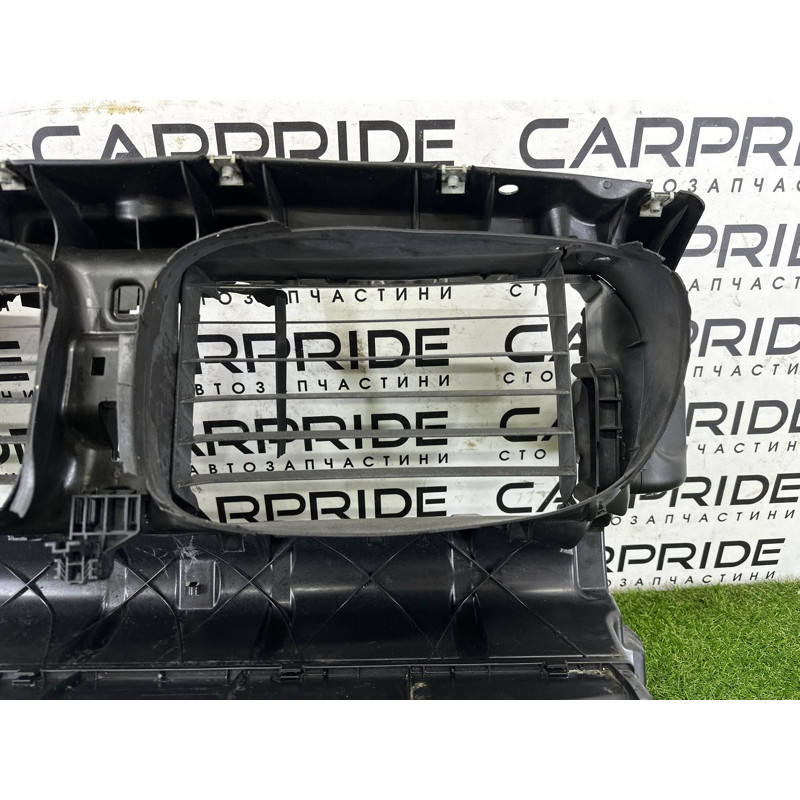 Диффузор радиатора (кузов и элементы) BMW 7-series F01 2011 3.0 N54 51747183854