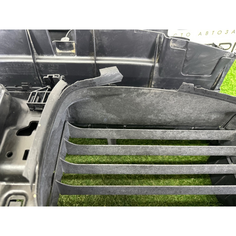 Диффузор радиатора (кузов и элементы) BMW 7-series F01 2011 3.0 N54 51747183854