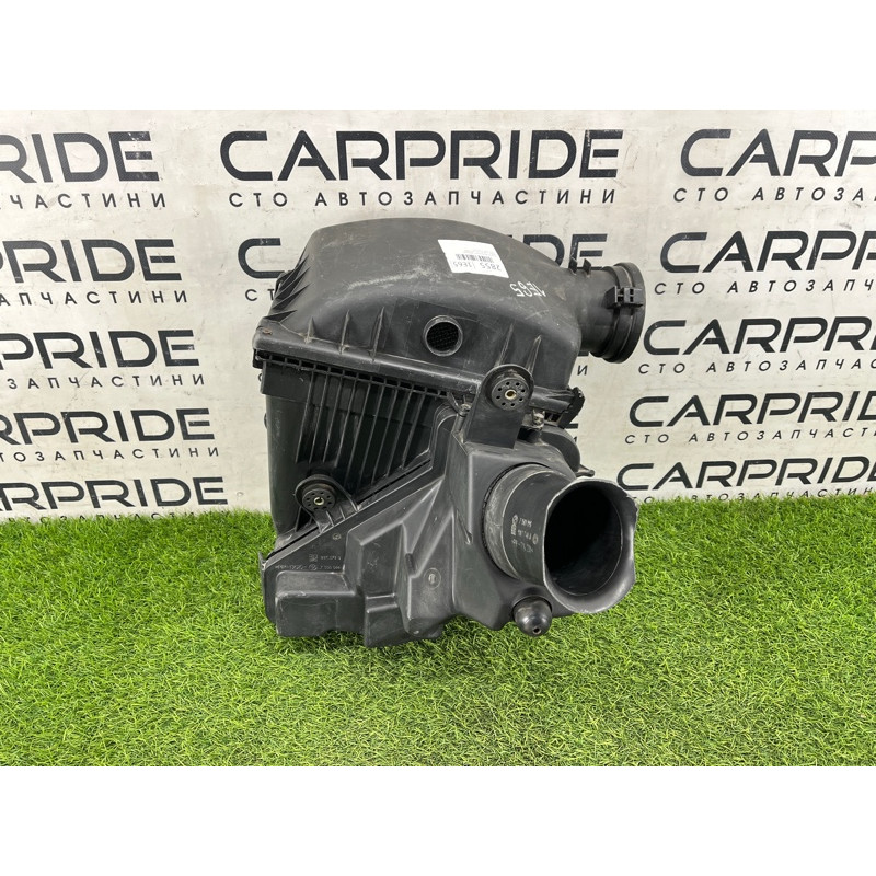 Корпус воздушного фильтра (впускная система) BMW 7-series E65 N62B44 13 71 7 501 198