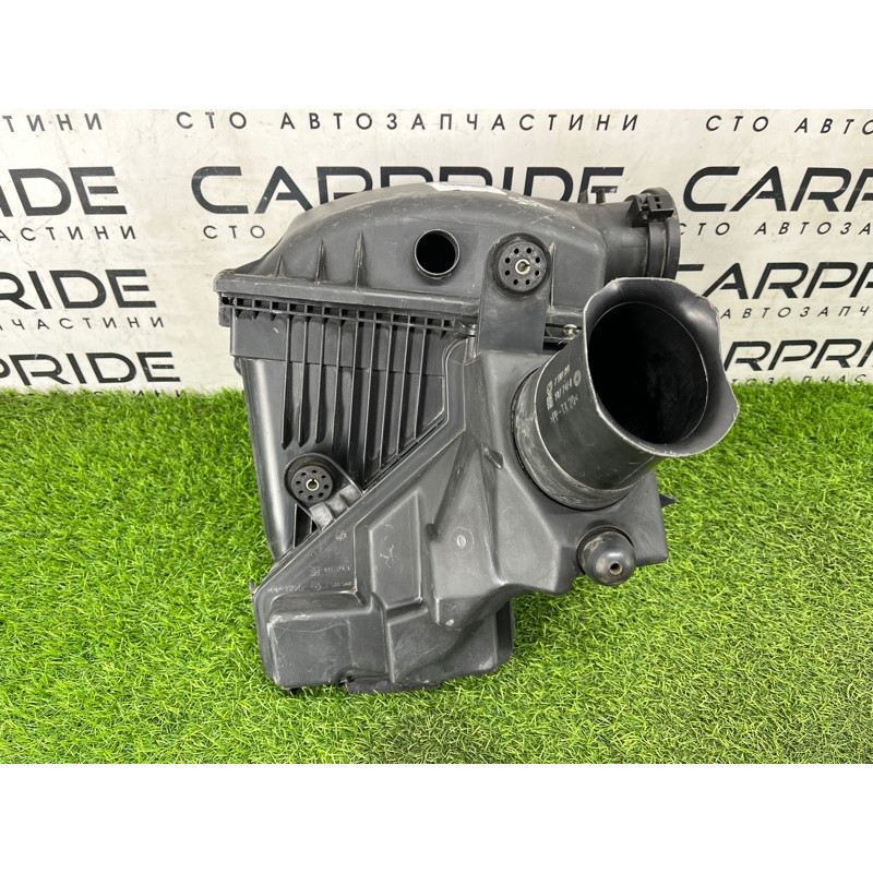 Корпус воздушного фильтра (впускная система) BMW 7-series E65 N62B44 13 71 7 501 198