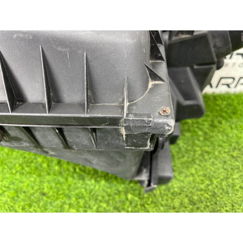 Корпус воздушного фильтра (впускная система) BMW 7-series E65 N62B44 13 71 7 501 198