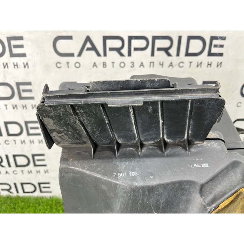 Корпус воздушного фильтра (впускная система) BMW 7-series E65 N62B44 13 71 7 501 198