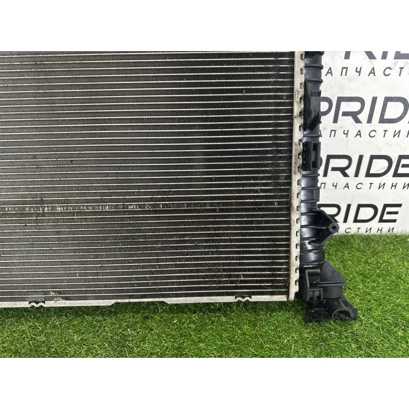 Радиатор охлаждения (система охлаждения) AUDI Q5 8R 2012 2.0 CAEB 8K0121251AJ