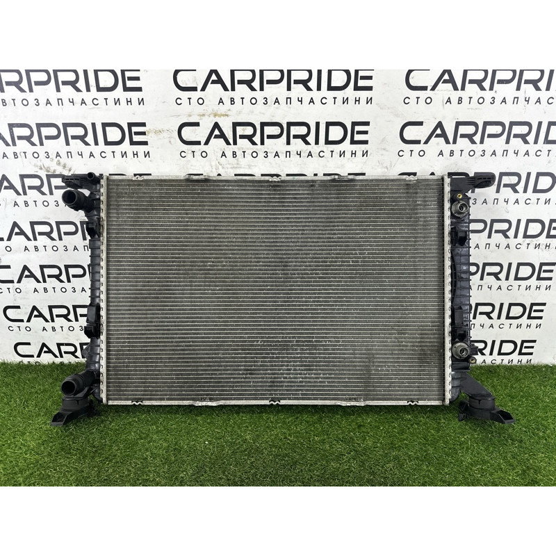 Радиатор охлаждения (система охлаждения) AUDI Q5 8R 2012 2.0 CAEB 8K0121251AJ