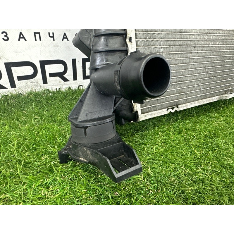 Радиатор охлаждения (система охлаждения) AUDI Q5 8R 2012 2.0 CAEB 8K0121251AJ