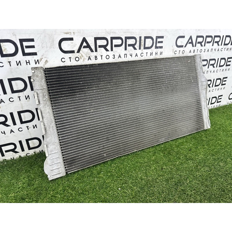 Радиатор охлаждения (система охлаждения) BMW 7-series F01 2011 3.0 N54 17118615426