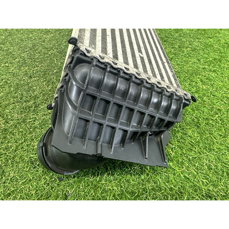 Интеркулер (система охлаждения) BMW 7-series F01 2011 3.0 N54 17517577115