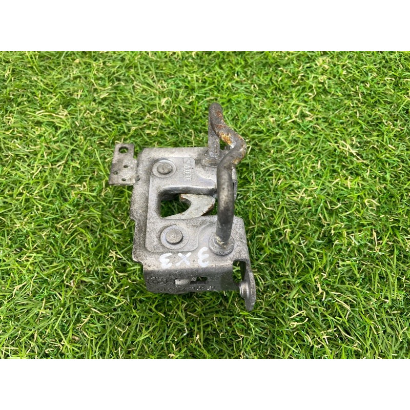 Замок капота (кузов и элементы) BMW X3 F25 2013 3.0 N55B30 51237224883