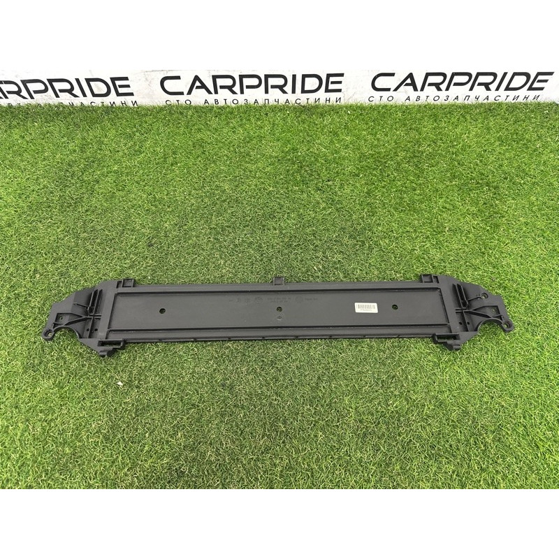 Рамка радиатора (кузов и элементы) BMW 7-series F01 2011 3.0 N54 17517804619