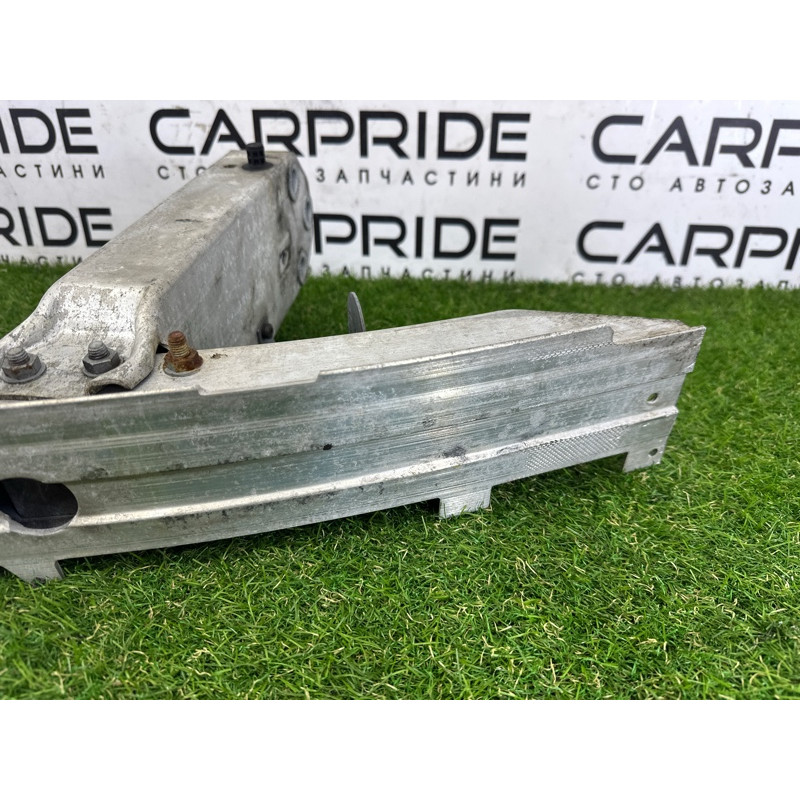 Усилитель бампера (наружные элементы кузова) BMW 7-series F01 2011 3.0 N54 51117186899