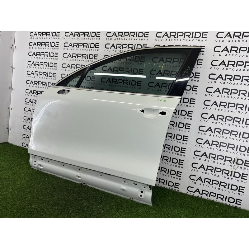 Дверь (наружные элементы кузова) Volkswagen Touareg NF 2015 3.6 CGRA 7P0831055