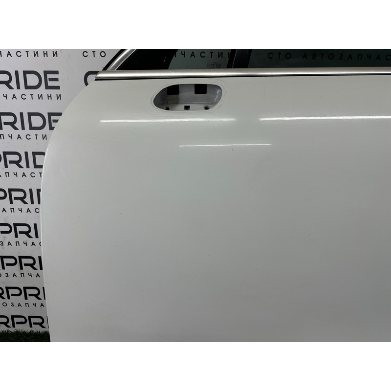 Дверь (наружные элементы кузова) Volkswagen Touareg NF 2015 3.6 CGRA 7P0831055