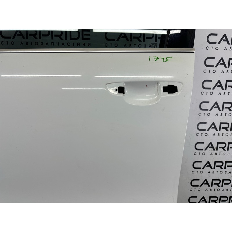 Дверь (наружные элементы кузова) Volkswagen Touareg NF 2015 3.6 CGRA 7P0831055