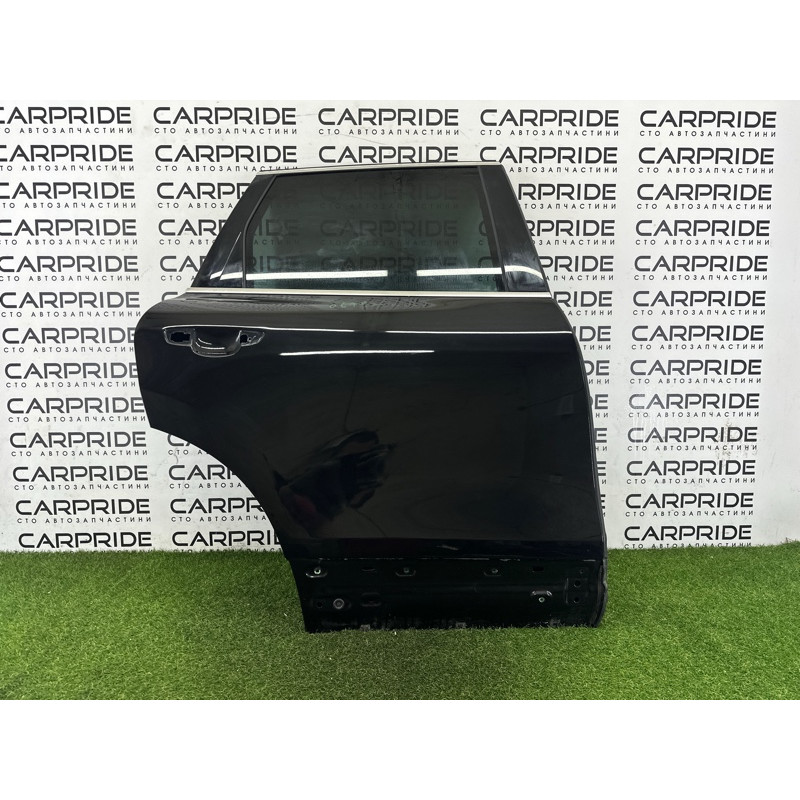 Дверь (наружные элементы кузова) Volkswagen Touareg NF 2015 3.6 CGRA 7P0833056