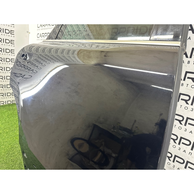 Дверь (наружные элементы кузова) Volkswagen Touareg NF 2015 3.6 CGRA 7P0833056