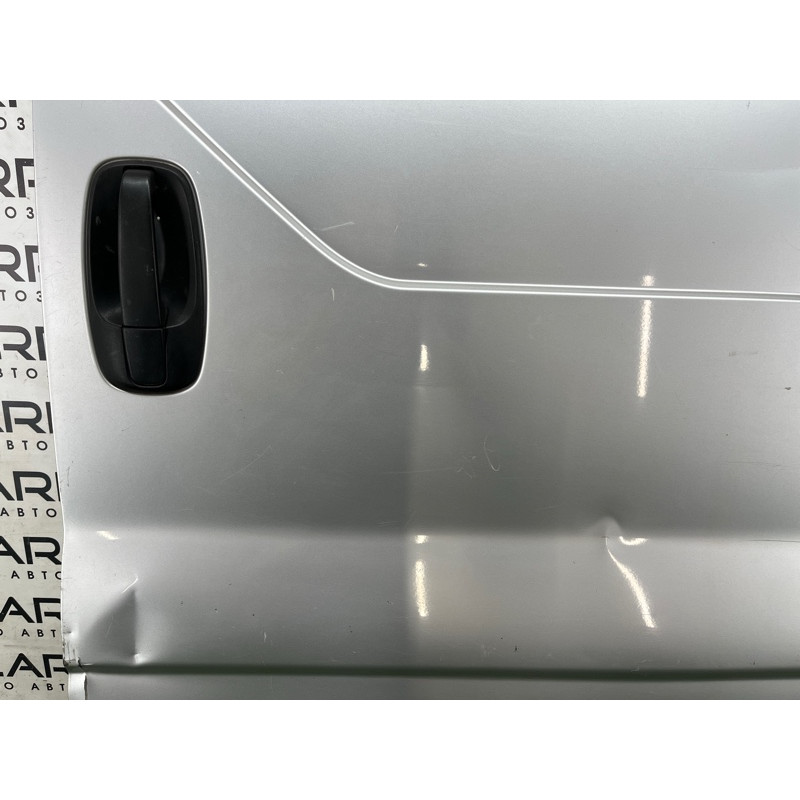 Дверь голая (наружные элементы кузова) Opel Vivaro 1 2007 1.9 D 7751472219