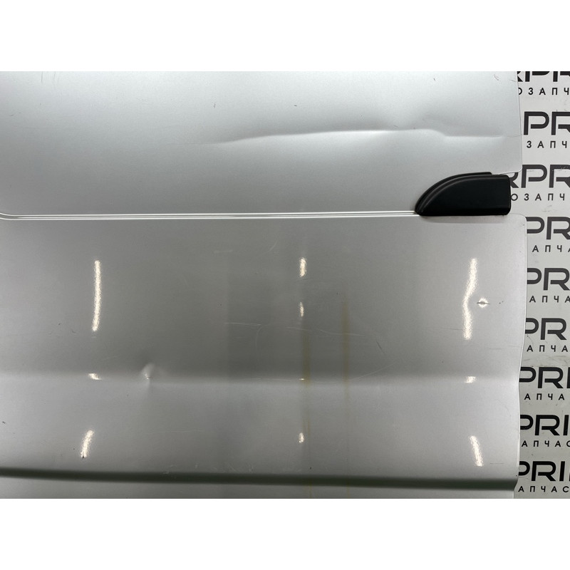 Дверь голая (наружные элементы кузова) Opel Vivaro 1 2007 1.9 D 7751472219