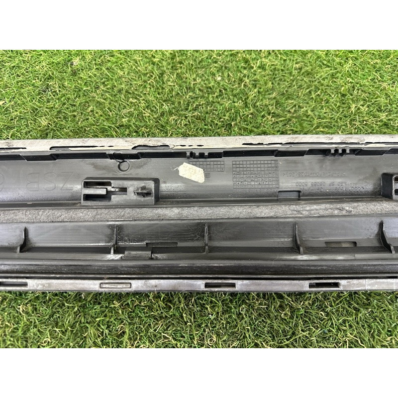 Накладка двері зовнішня (кузов і елементи) AUDI Q5 8R 2012 2.0 CAEB 8R0853960EGRU