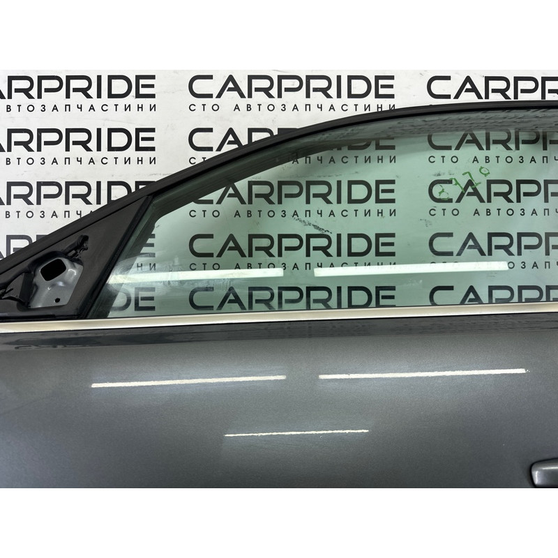 Дверь (наружные элементы кузова) AUDI Q5 8R 2012 2.0 CAEB 8R0831051E