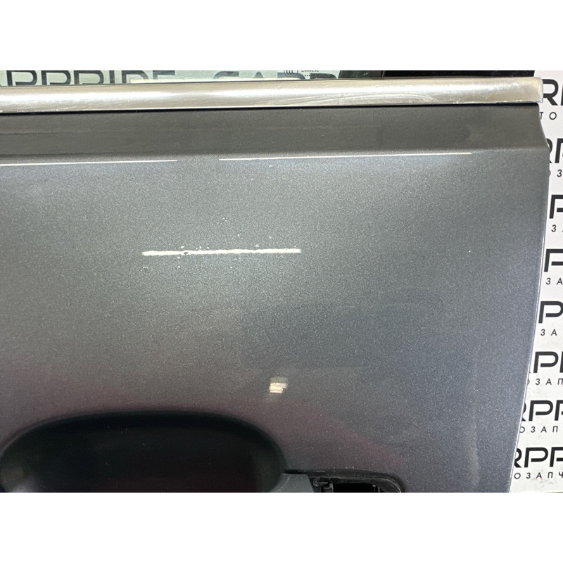 Дверь (наружные элементы кузова) AUDI Q5 8R 2012 2.0 CAEB 8R0831051E