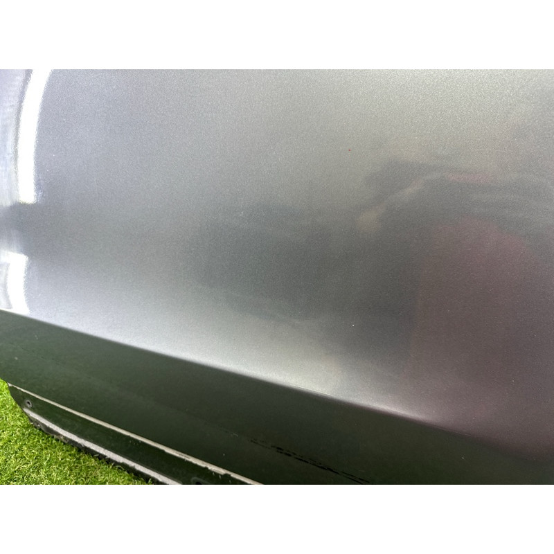 Дверь (наружные элементы кузова) AUDI Q5 8R 2012 2.0 CAEB 8R0833051B