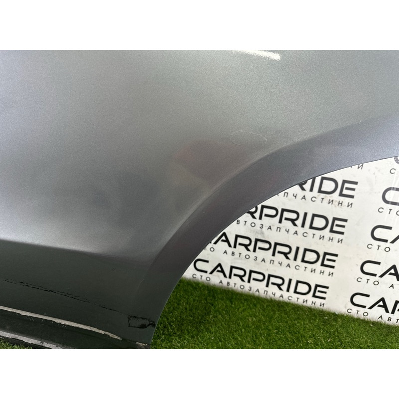 Дверь (наружные элементы кузова) AUDI Q5 8R 2012 2.0 CAEB 8R0833051B