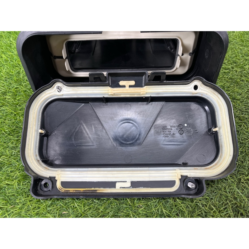 Пластик подкапотный (кузов и элементы) BMW 5-series F10 2013 N63B44 1290755517