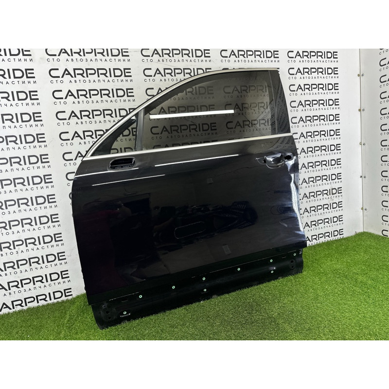 Дверь (наружные элементы кузова) Volkswagen Touareg NF 2015 3.6 CGRA 7P0831055