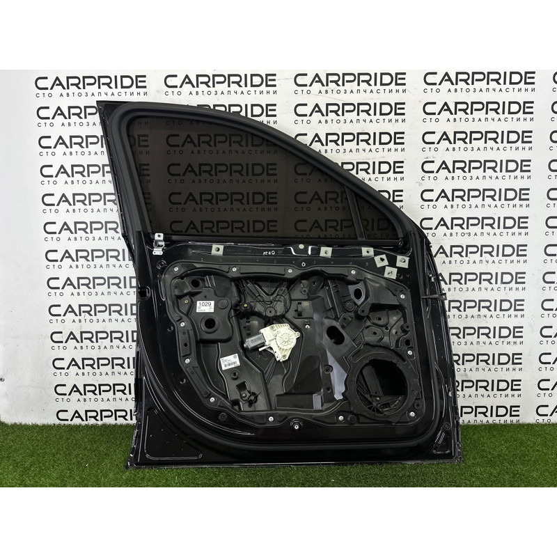 Дверь (наружные элементы кузова) Volkswagen Touareg NF 2015 3.6 CGRA 7P0831055