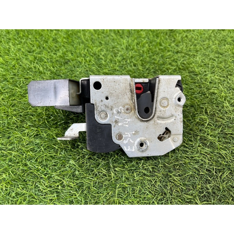 Замок двери (кузов и элементы) BMW 5-series E34 1994 M50b20 51228138927