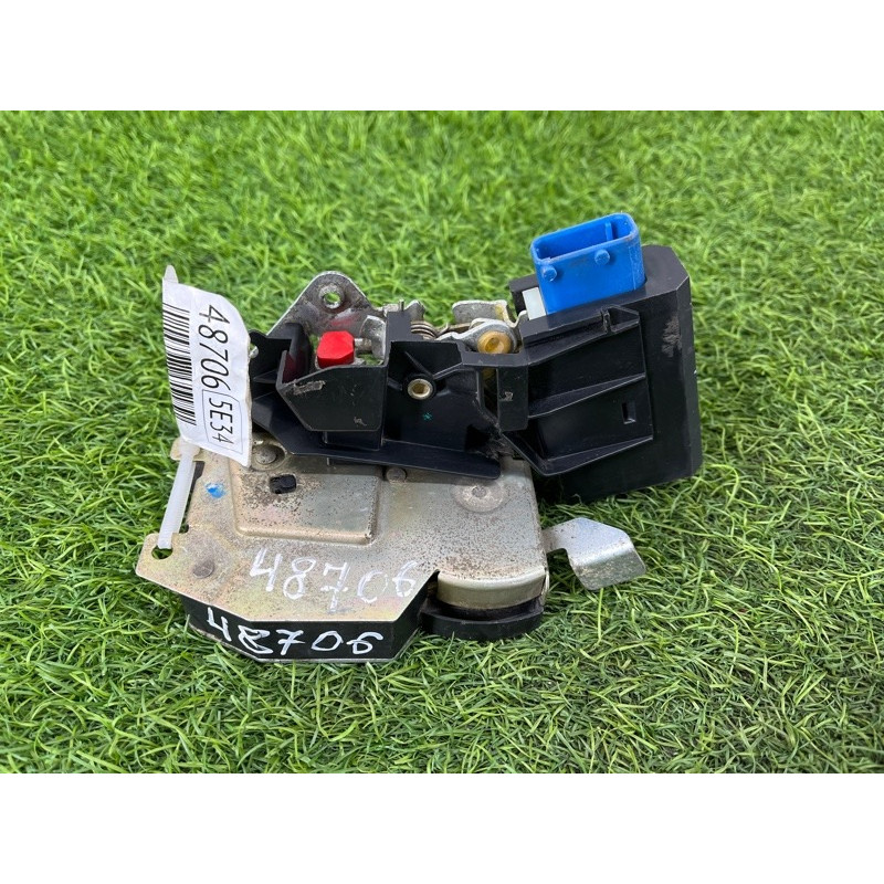 Замок двери (кузов и элементы) BMW 5-series E34 1994 M50b20 51228138927