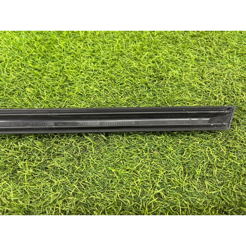 Молдинг двери внешний (кузов и элементы) BMW 3-series E36 1996 2.0 51131960734