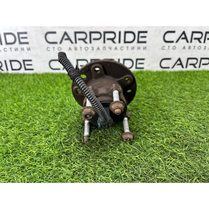 Ступица (подвеска) Opel Vectra C 2005 2.2 SE 24421906