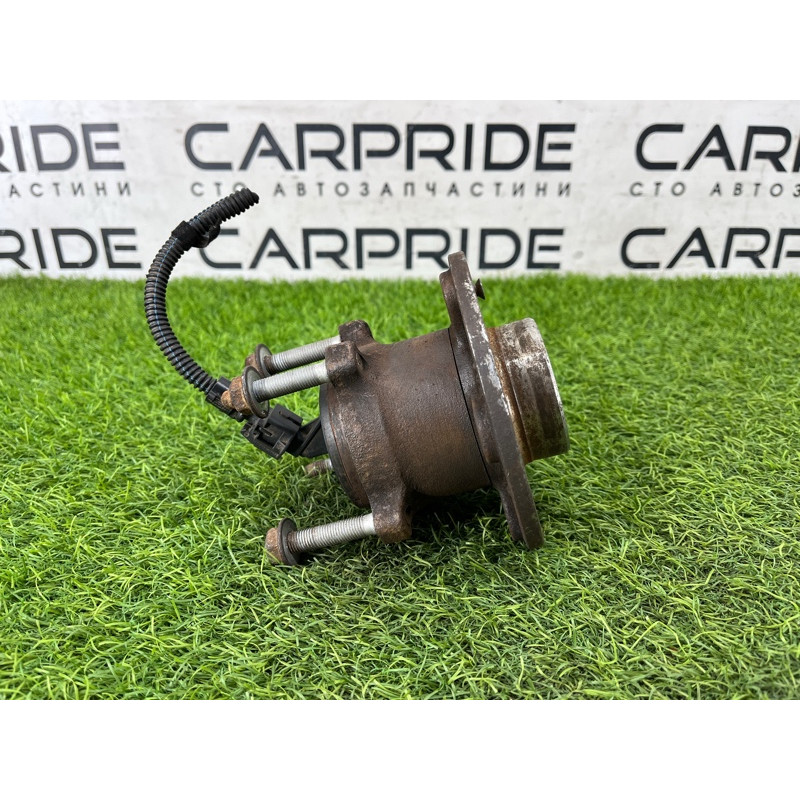 Ступица (подвеска) Opel Vectra C 2005 2.2 SE 24421906