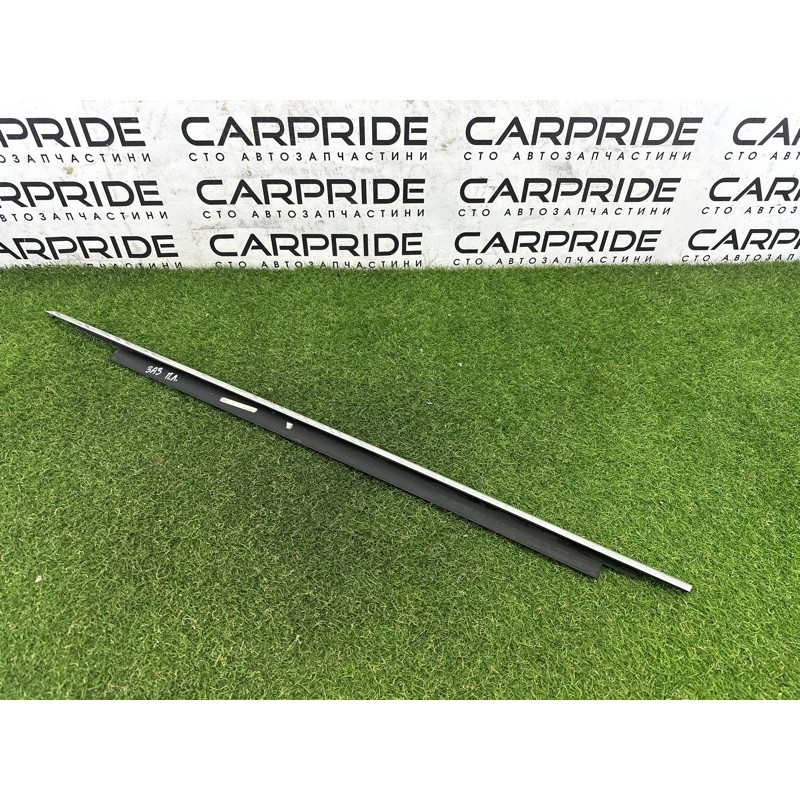 Молдинг стекла (кузов и элементы) AUDI A3 8V 2015 1.8 CNSB 8V5853283B2ZZ