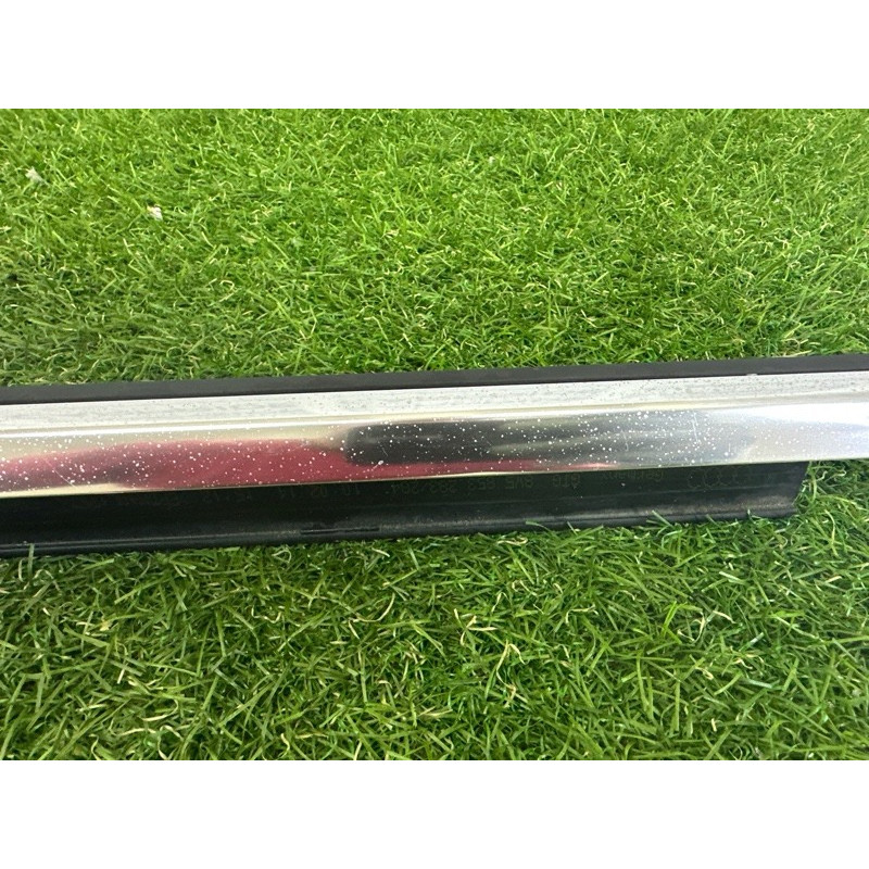 Молдинг стекла (кузов и элементы) AUDI A3 8V 2015 1.8 CNSB 8V5853283B2ZZ