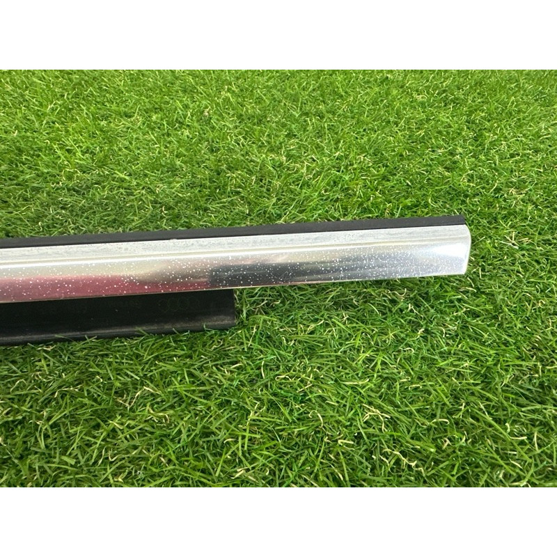 Молдинг стекла (кузов и элементы) AUDI A3 8V 2015 1.8 CNSB 8V5853283B2ZZ