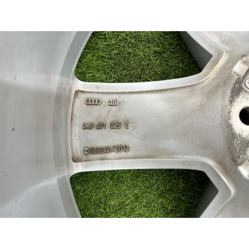 Диск колёсный 5x112 R20 9Jx20H2 ET20 (диски на авто) AUDI Q8 4MN 2019 3.0 TFSi 4M8601025C