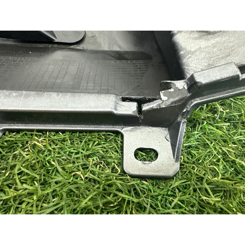 Угол бампера (кузов и элементы) Nissan Rogue T33 2021 2.5 PR25DD 850166RR0H