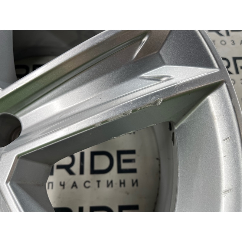 Диск колёсный 5x112 R20 9Jx20H2 ET20 (диски на авто) AUDI Q8 4MN 2019 3.0 TFSi 4M8601025C