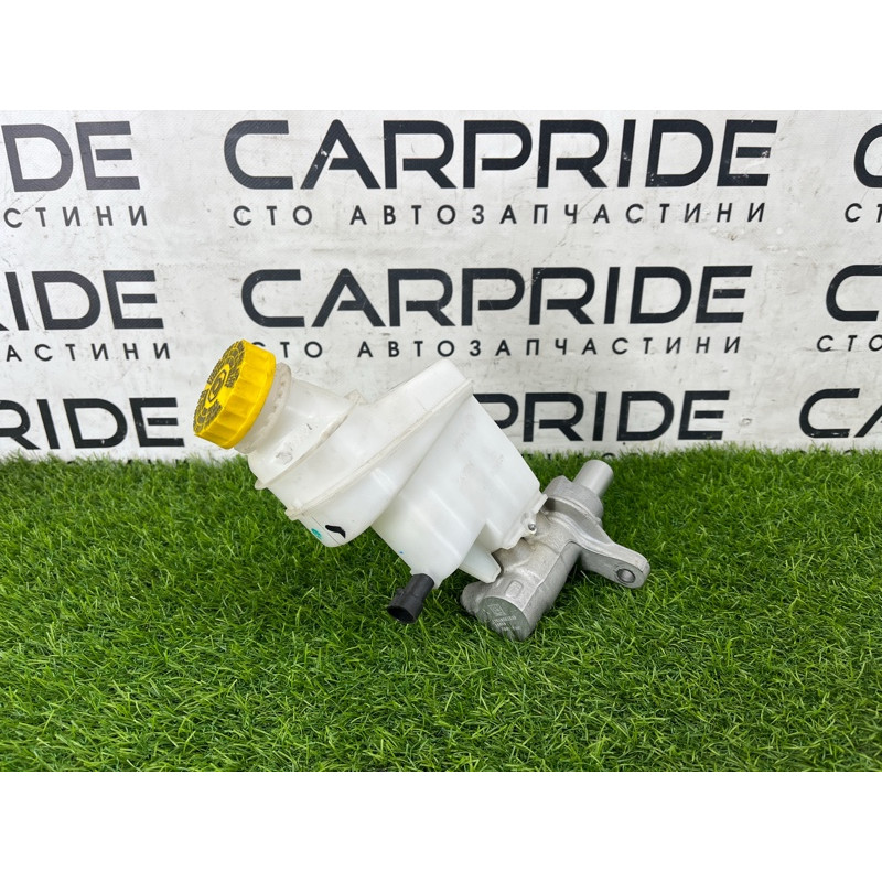 Головний гальмівний циліндр (гальмівна система) Jeep Renegade BU 2020 2.4 68263298AA