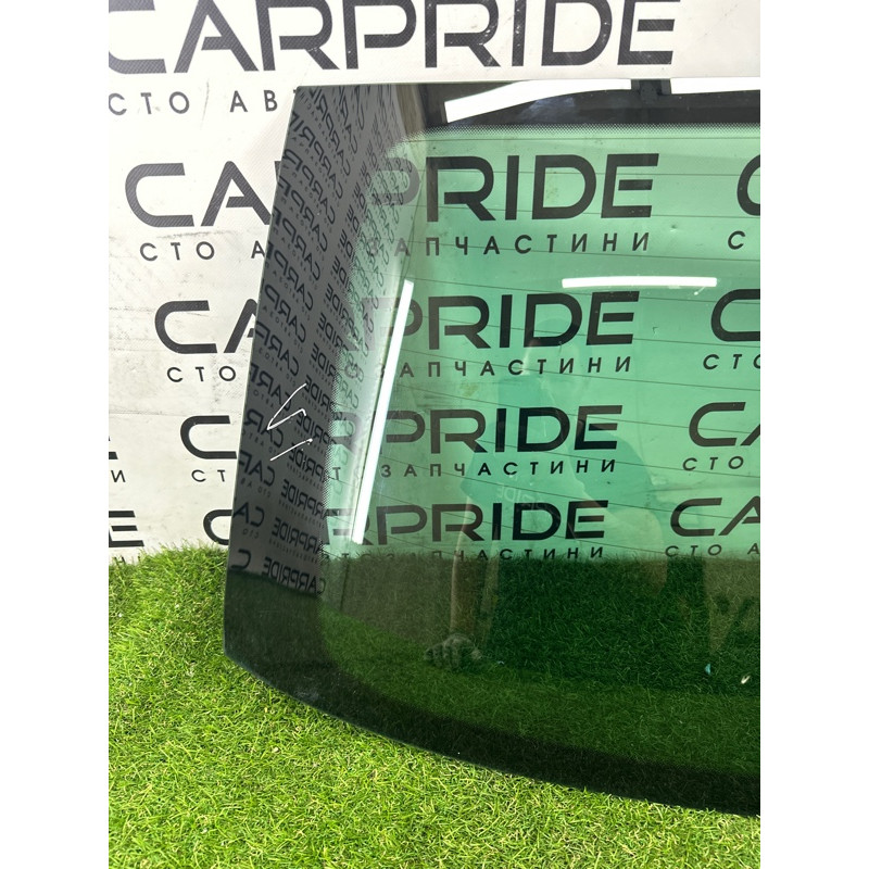 Стекло крышки багажника (стекла и зеркала) Volkswagen Touareg II NF 2013 3.0 7P6845051ANVB