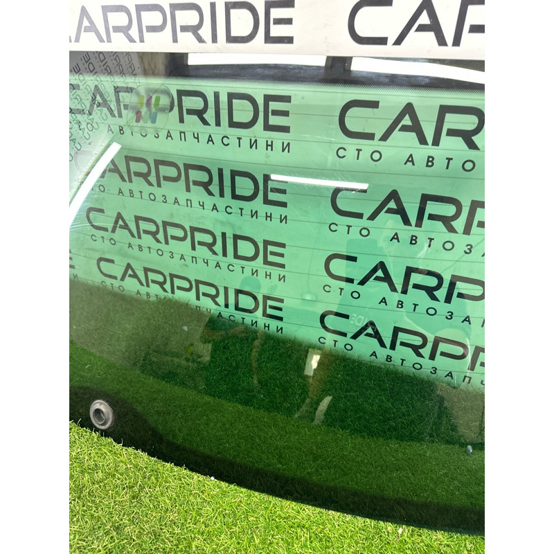 Стекло крышки багажника (стекла и зеркала) Volkswagen Touareg II NF 2013 3.0 7P6845051ANVB