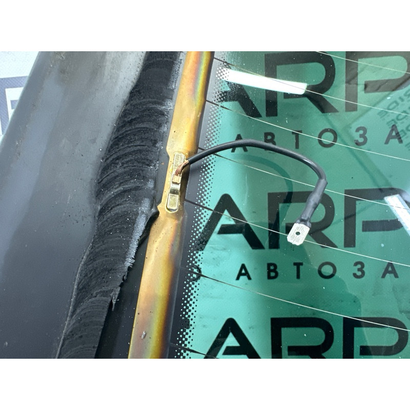 Стекло крышки багажника (стекла и зеркала) Volkswagen Touareg II NF 2013 3.0 7P6845051ANVB