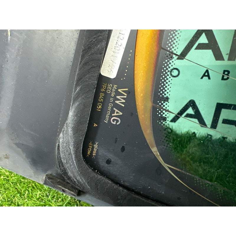Стекло крышки багажника (стекла и зеркала) Volkswagen Touareg II NF 2013 3.0 7P6845051ANVB